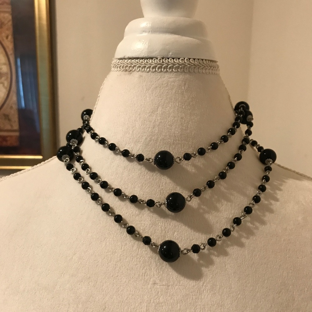 4 Fashion Necklaces Bundle!